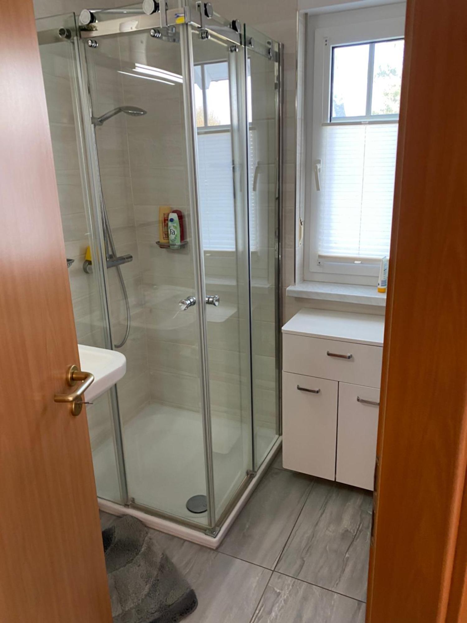 Schoenes Appartment Mit Fernblick Glowe Exterior foto